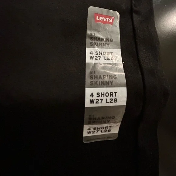 NWT Levi’s 311 Shaping Skinny Jeans Black 4 Short (27 x 28) - Picture 5 of 8